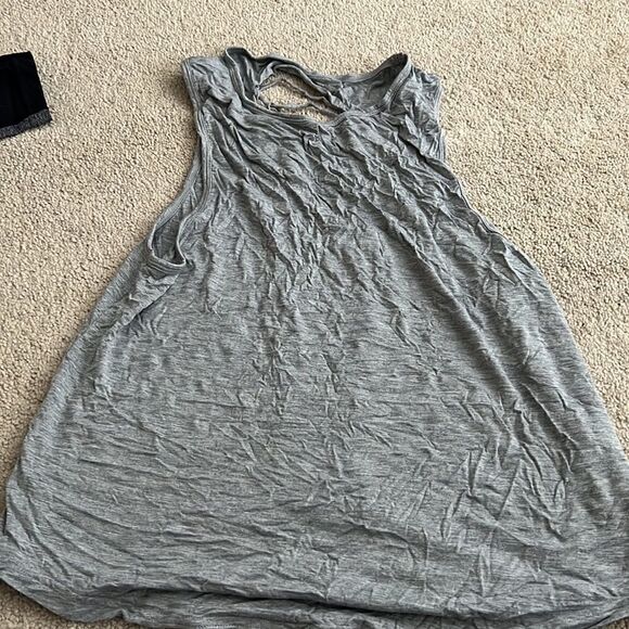 Carbon 38 Grey Cutout Tank XS - Picture 3 of 3
